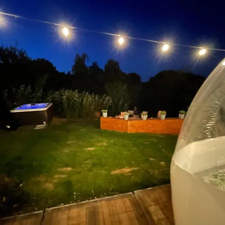 Une Nuit Dans Les Etoiles Avec Jacuzzi